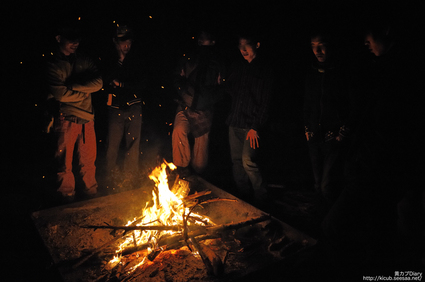 3_campfireshibire.jpg