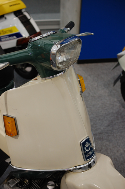 honda_juno_m85.jpg
