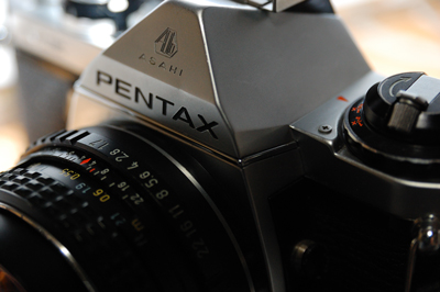pentax_me_naname.jpg